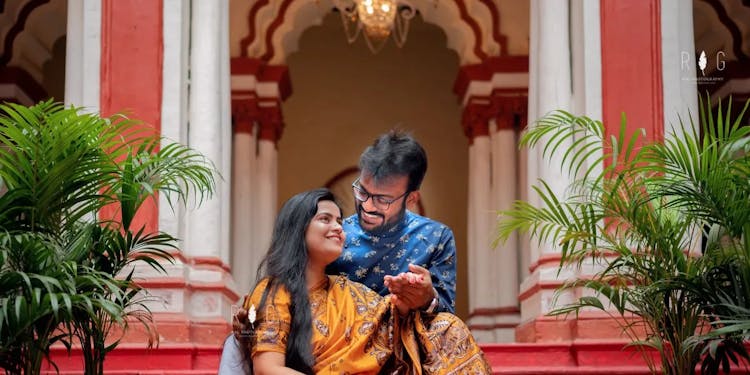 How to Plan a Cinematic Laha Bari Pre-Wedding Shoot in Kolkata