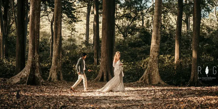 Top 10 Breathtaking Locations for a Pre-Wedding Photo Shoot