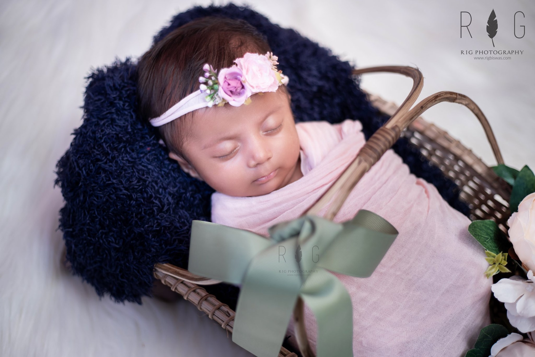 newborn baby photoshoot ideas