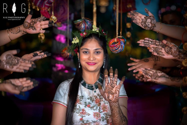 popular mehndi ceremony jewellery