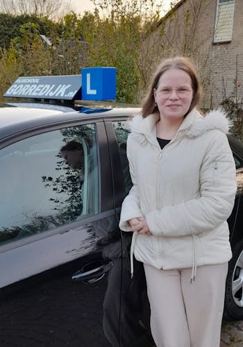 Catharina Lievaart geslaagd voor haar rijbewijs