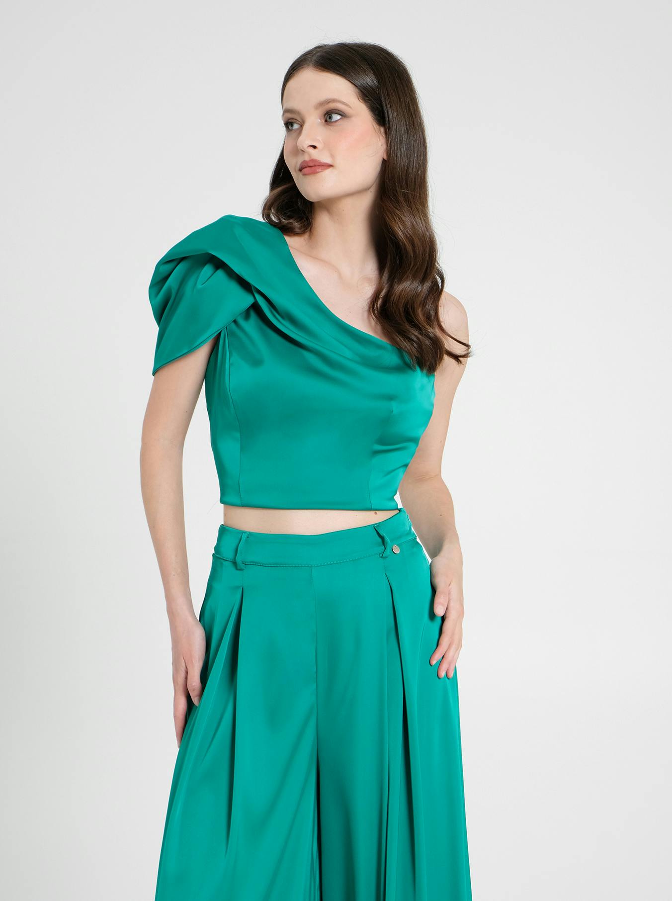 Top Monospalla in Satin Verde