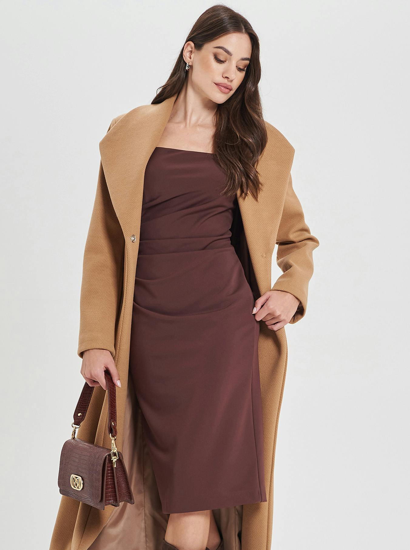 Vestito a tubino marrone