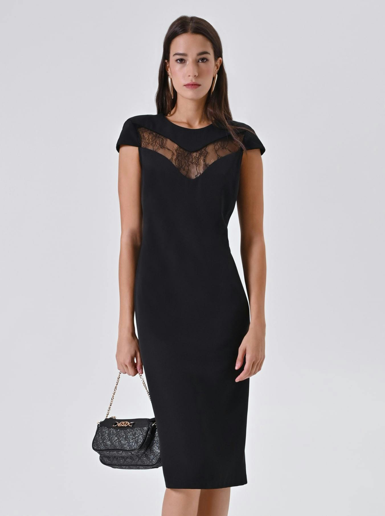 Tubino nero in pizzo