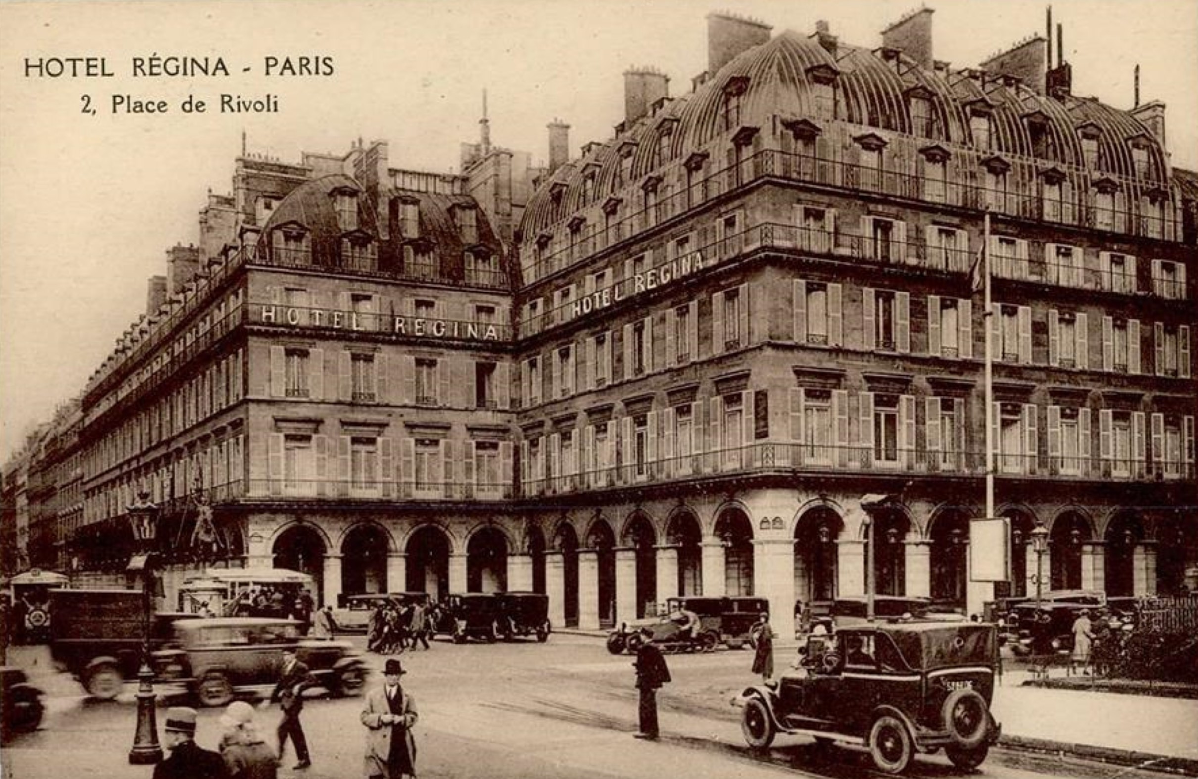 Vintage postcard of the Hôtel Régina © DR