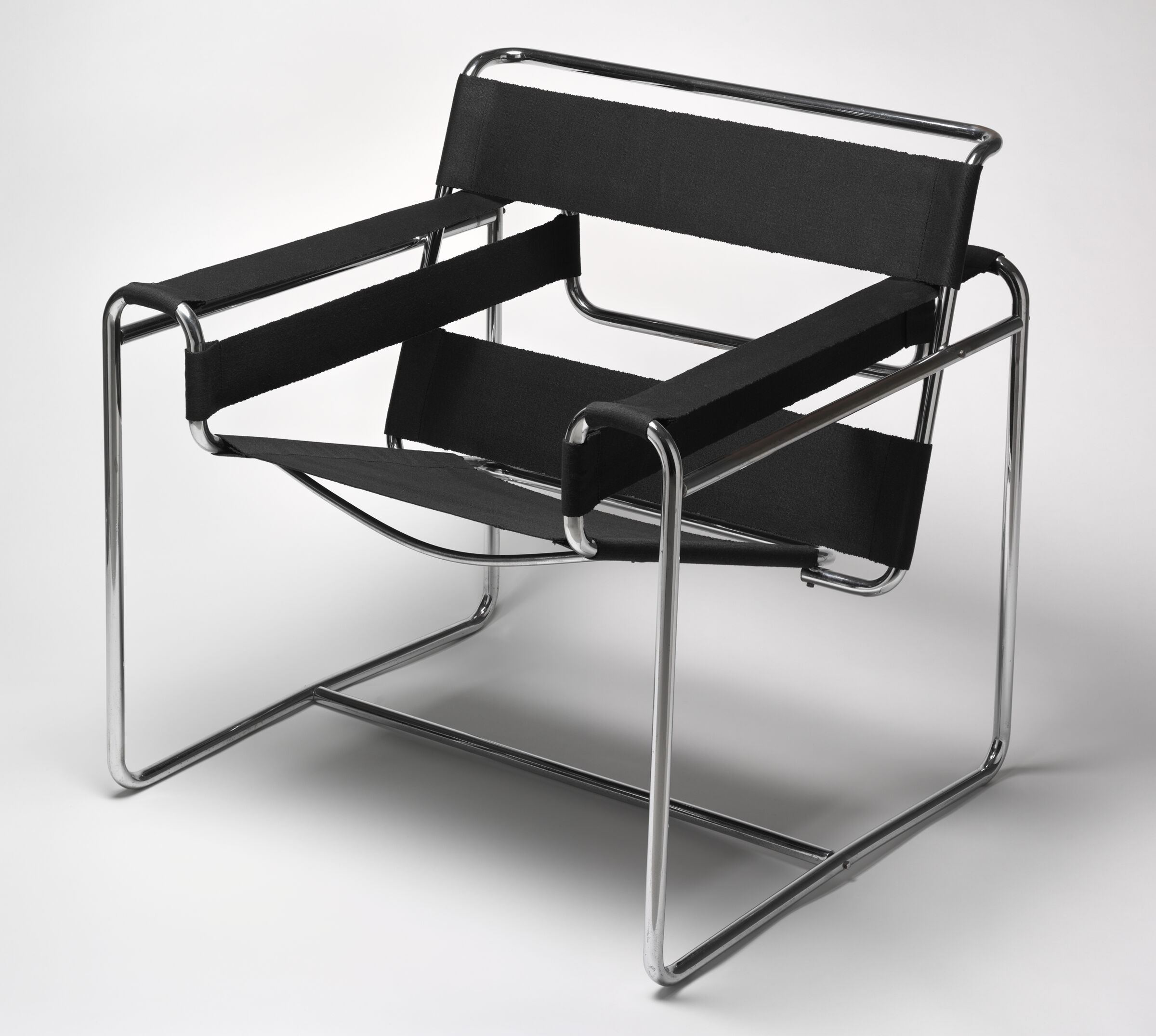 The "Wassily" chair by Marcel Breuer © President and Fellows of Harvard College