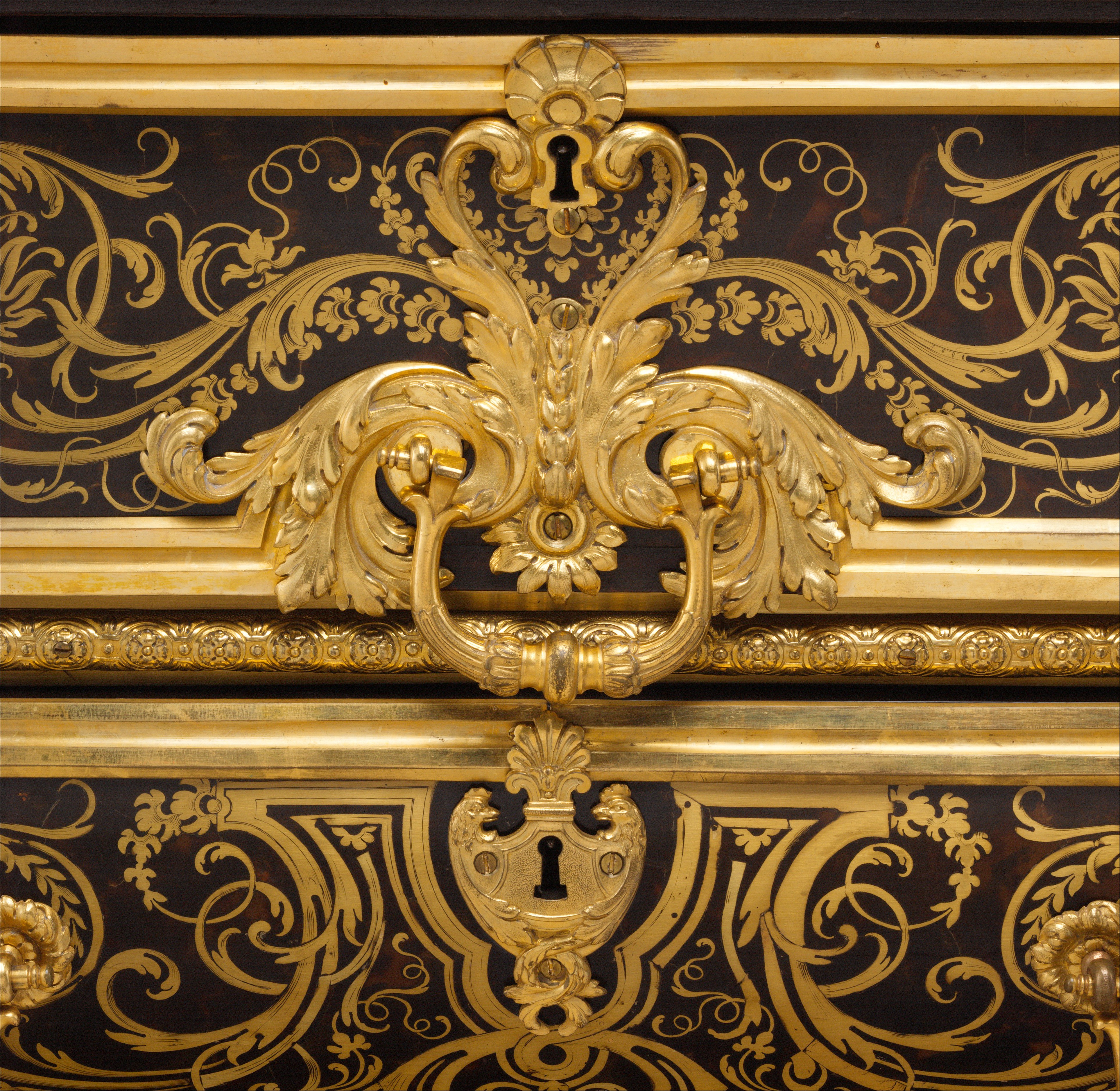 Louis XIV-style marquetry and gilded bronzes with delicate scrolls, by André-Charles Boulle. © The Jack and Belle Linsky Collection, 1982 / THE MET