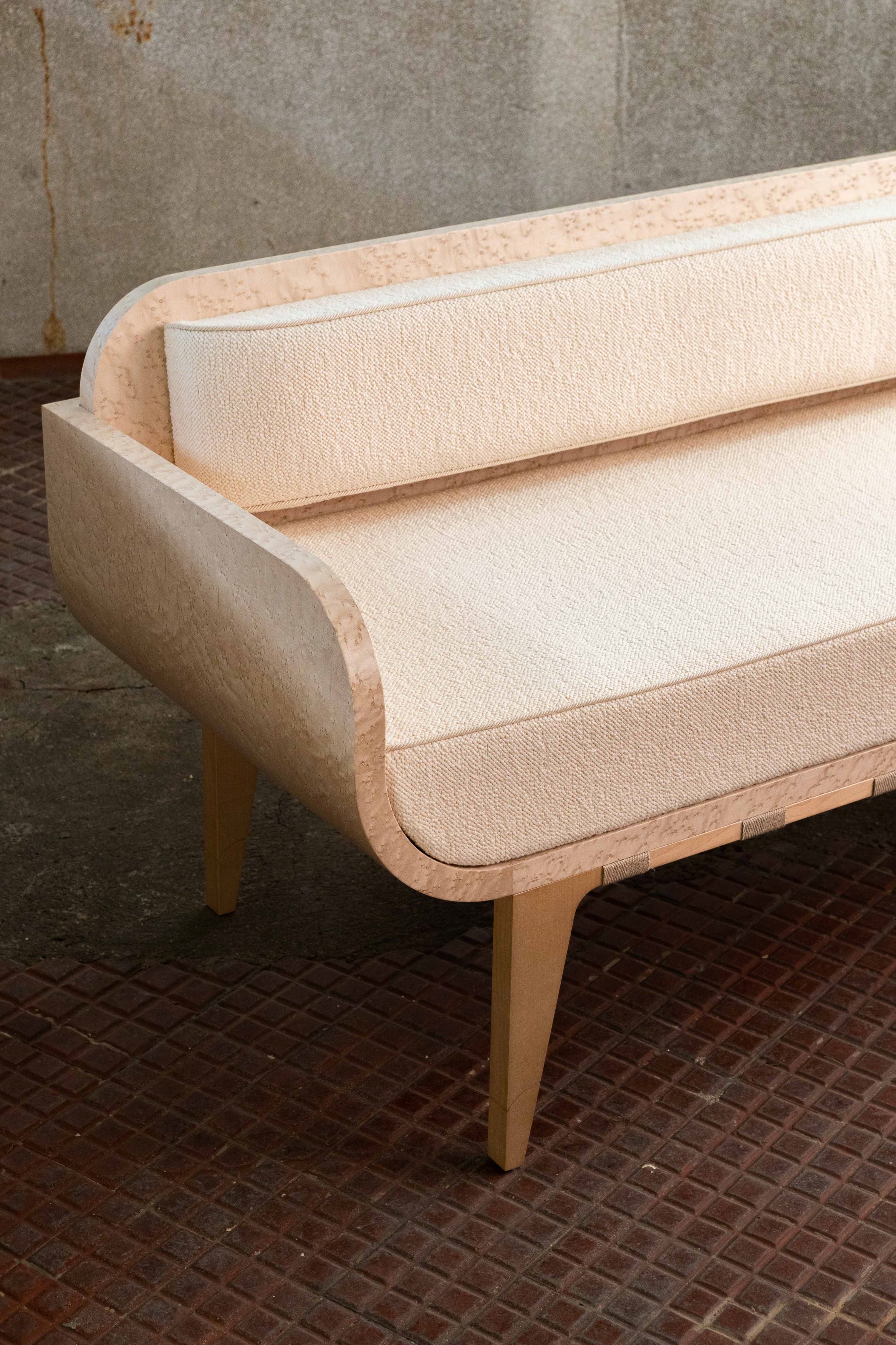 Passage Bench