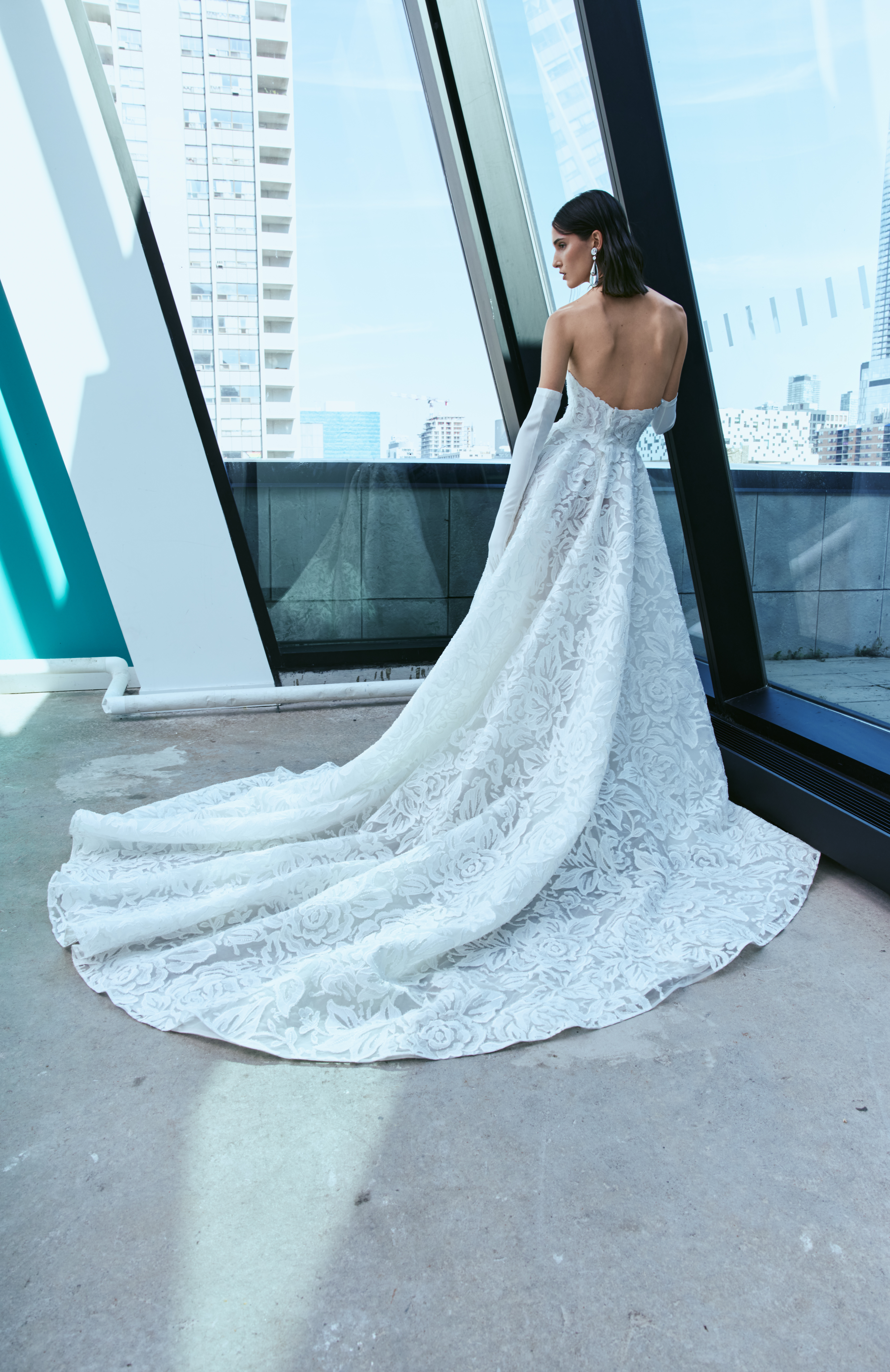 chinese dress ladies used Rivini Rita Vinieris Wedding Dress main image 0