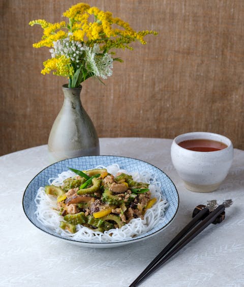 Melon amer au porc et aux haricots noirs - Le Rizen