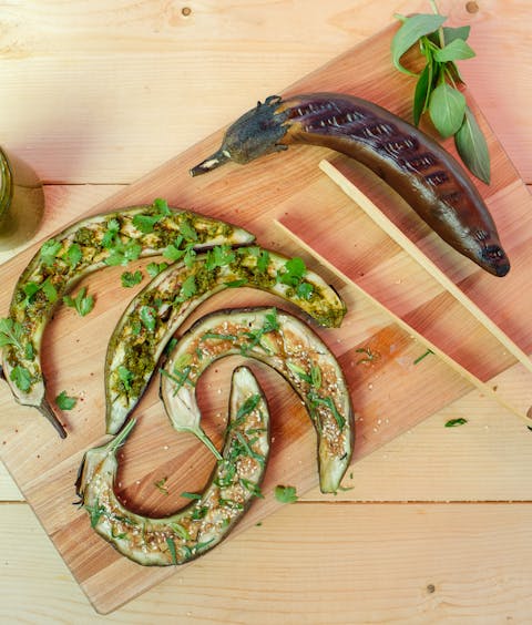 Aubergines asiatiques grillées, sauce thaï - Le Rizen