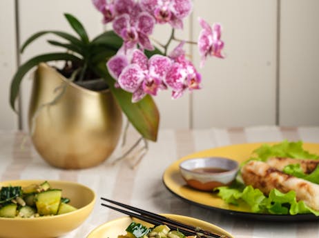 Salade de suyo et rhubarbe à l’asiatique - Le Rizen