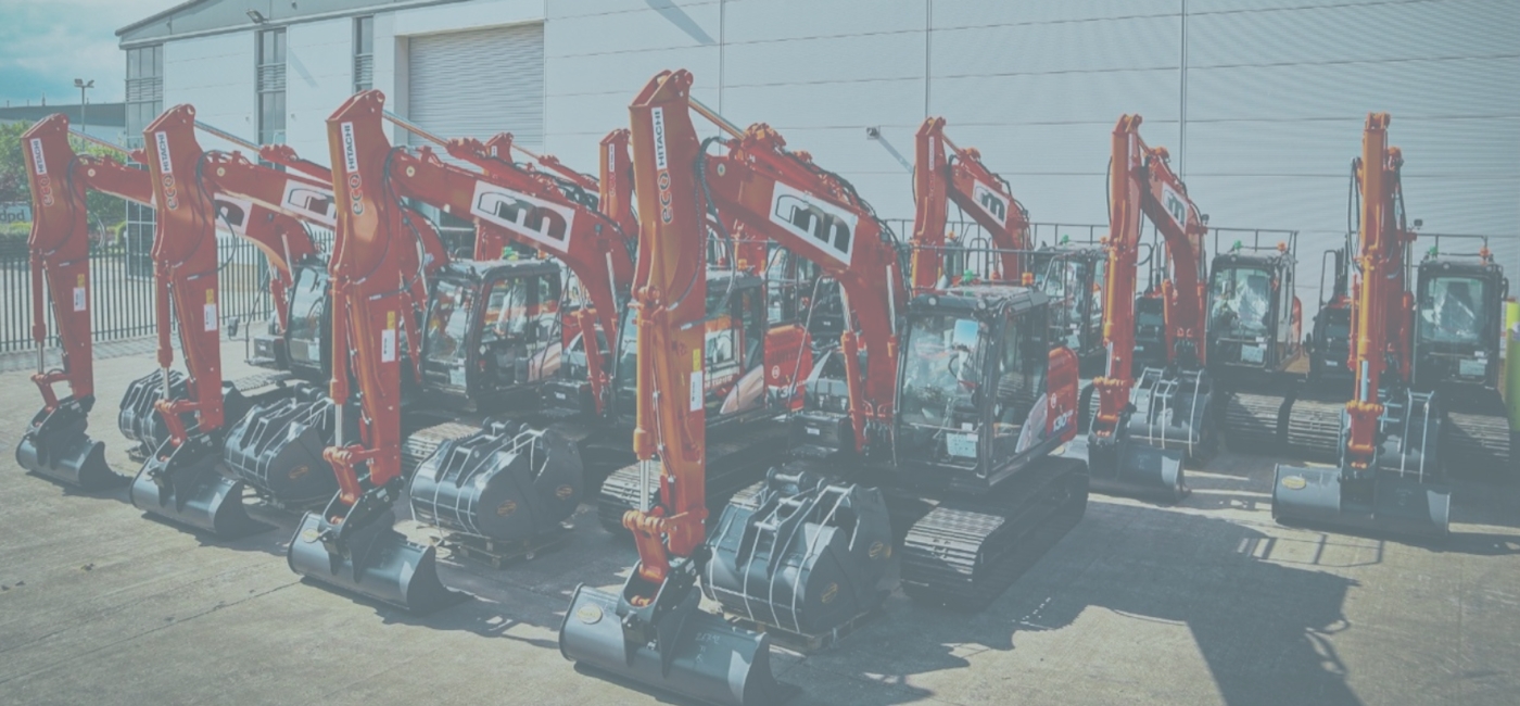 RM Contractors hitachi machines