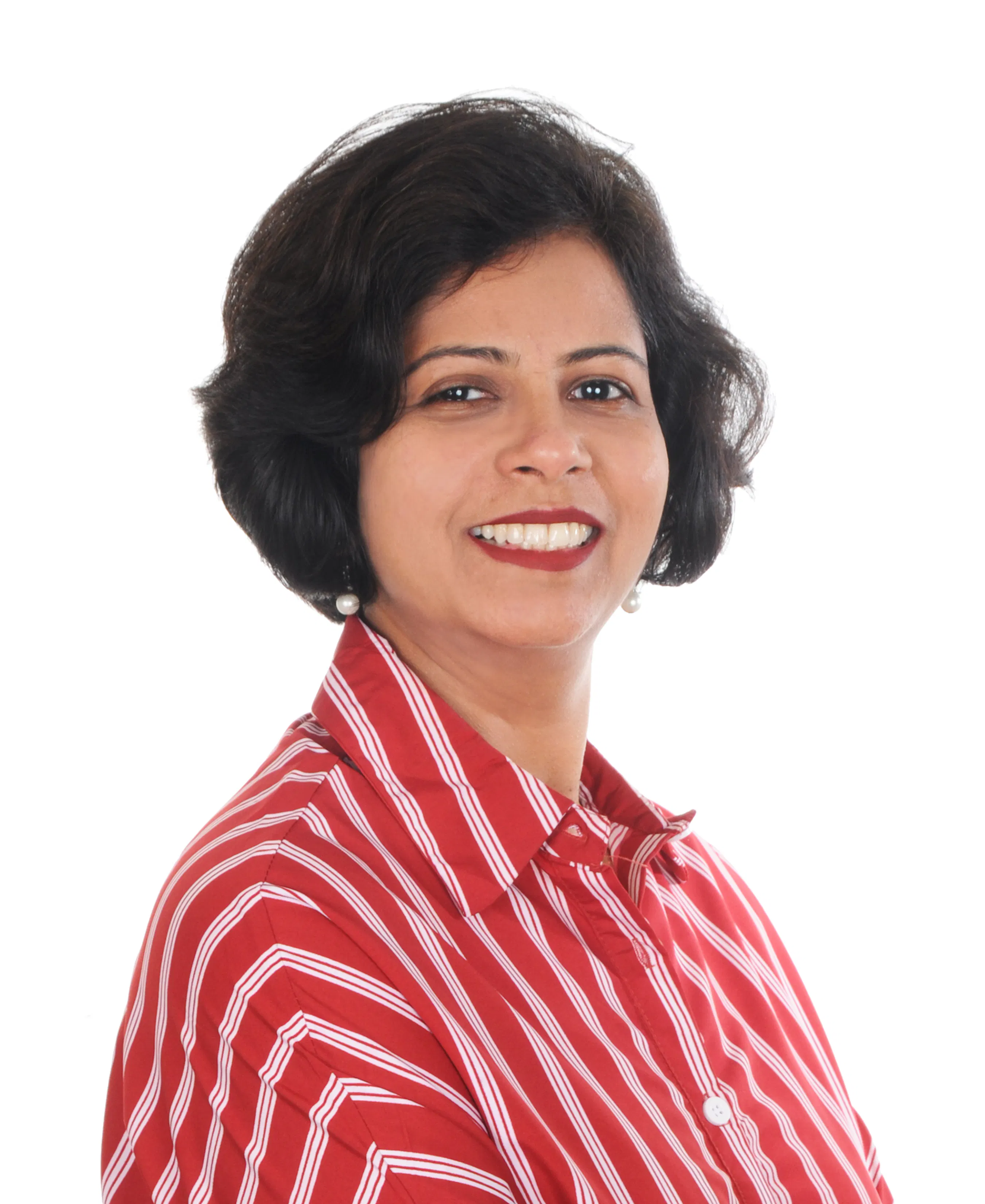 Melanie Lobo headshot