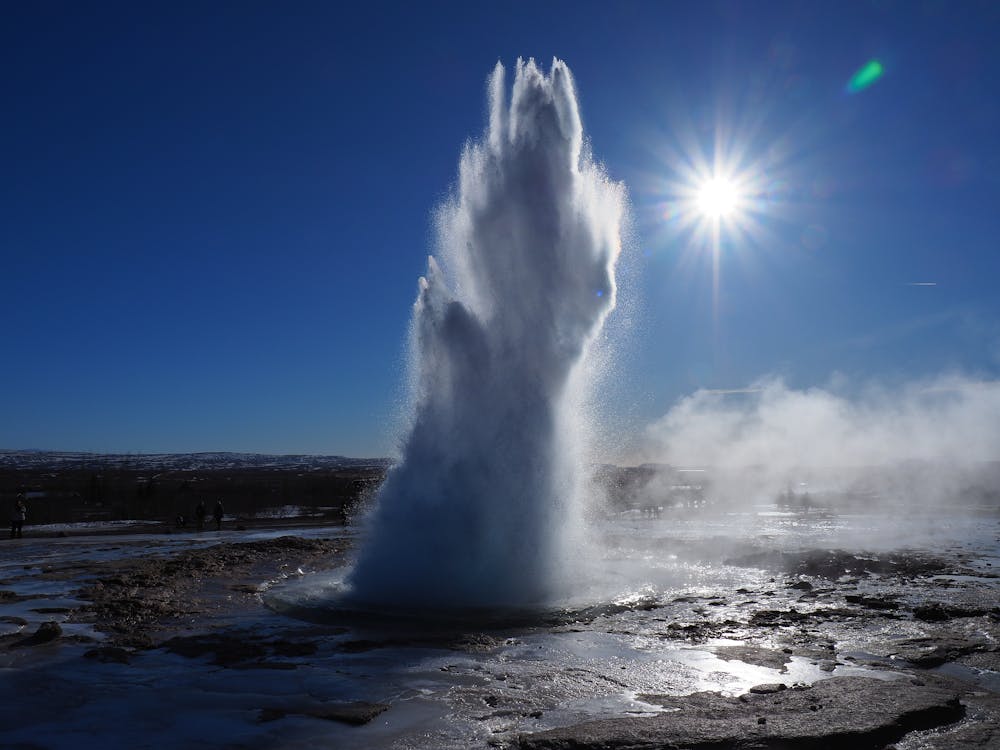 Is renting a car in Iceland a good idea? Is renting a car in Iceland a good idea?