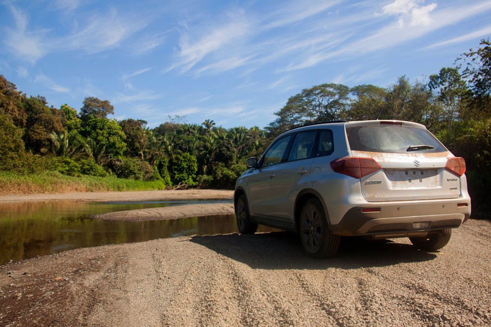 How much does it cost to rent a car in Costa Rica?