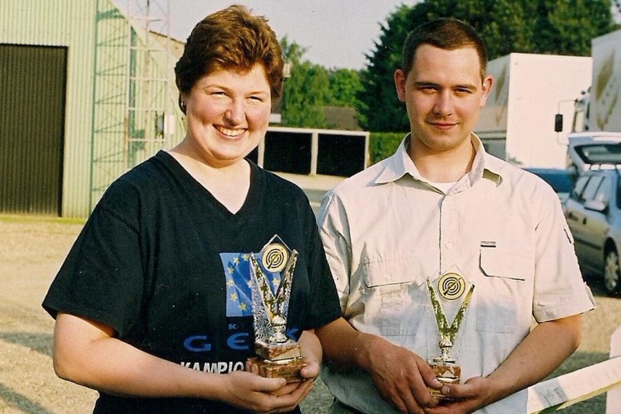 2003