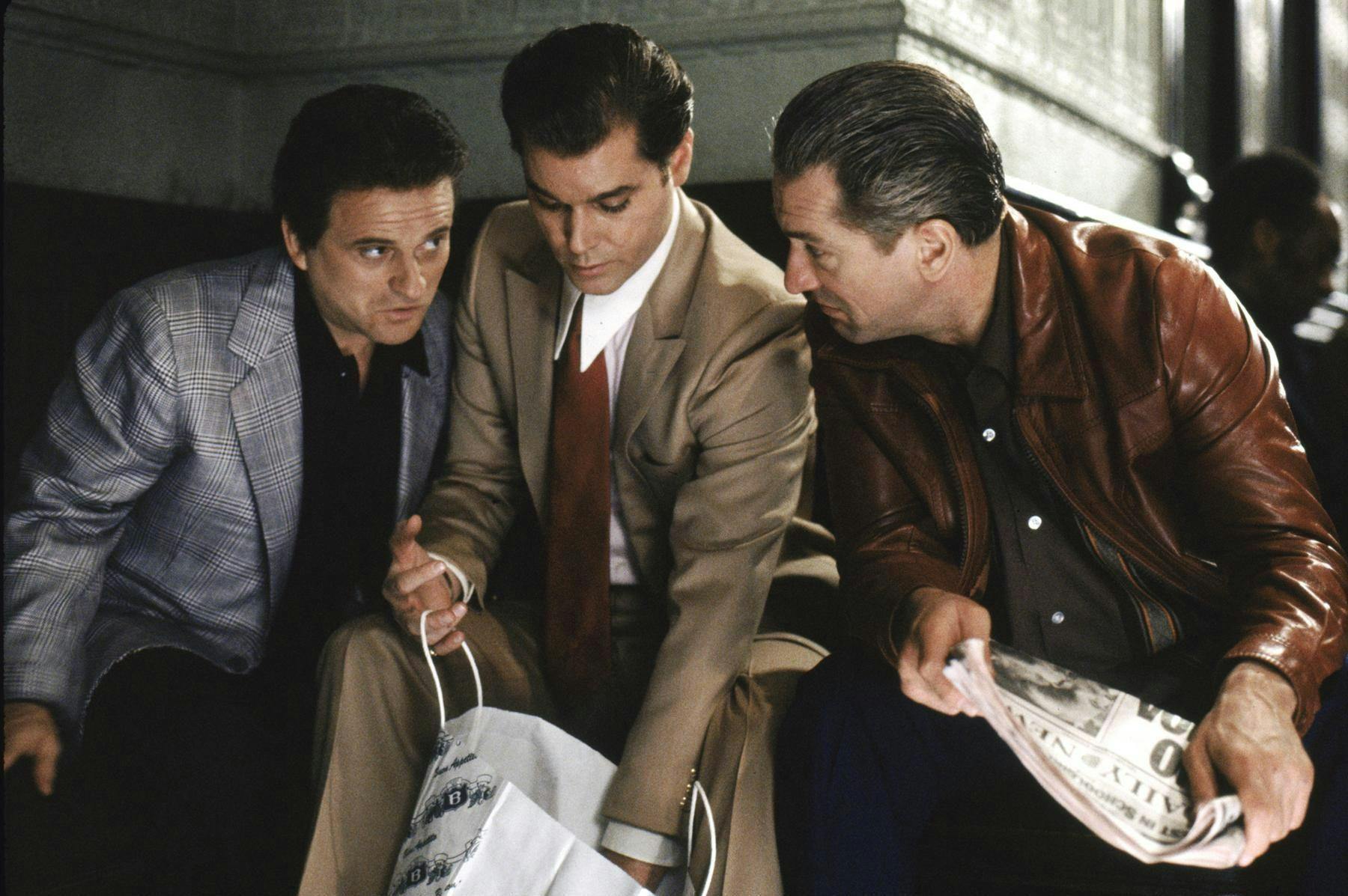 (L-R) Actors Joe Pesci, Ray Liotta and Robert De Niro in Paramount Pictures GOODFELLAS (1990)