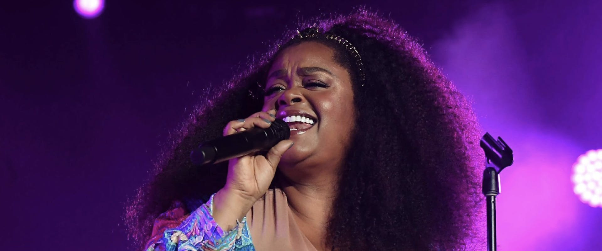 Jill Scott performs onstage during the 2018 Essence Festival presented By Coca-Cola - Day 1 at Louisiana Superdome on July 6, 2018 in New Orleans, Louisiana. 