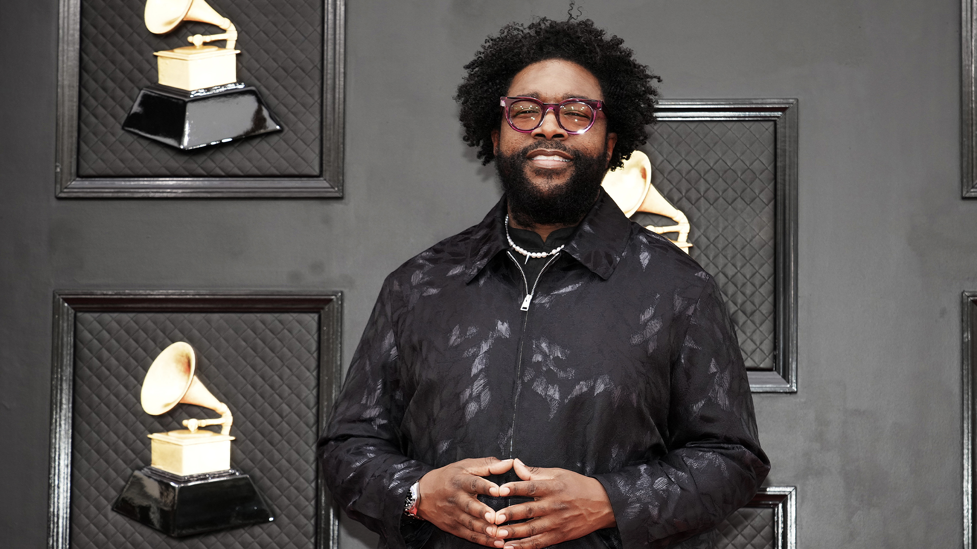 2022 Grammys Nas, Melle Mel Hit the Red Carpet