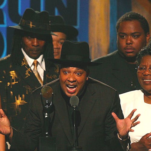 24th Annual Rock and Roll Hall of Fame Induction Ceremony - Show
CLEVELAND - APRIL 04: Jason "Rev. Run" Simmons speaks onstage as Run D.M.C. is inducted at the 24th Annual Rock and Roll Hall of Fame Induction Ceremony at Public Hall on April 4, 2009 in Cleveland, Ohio.