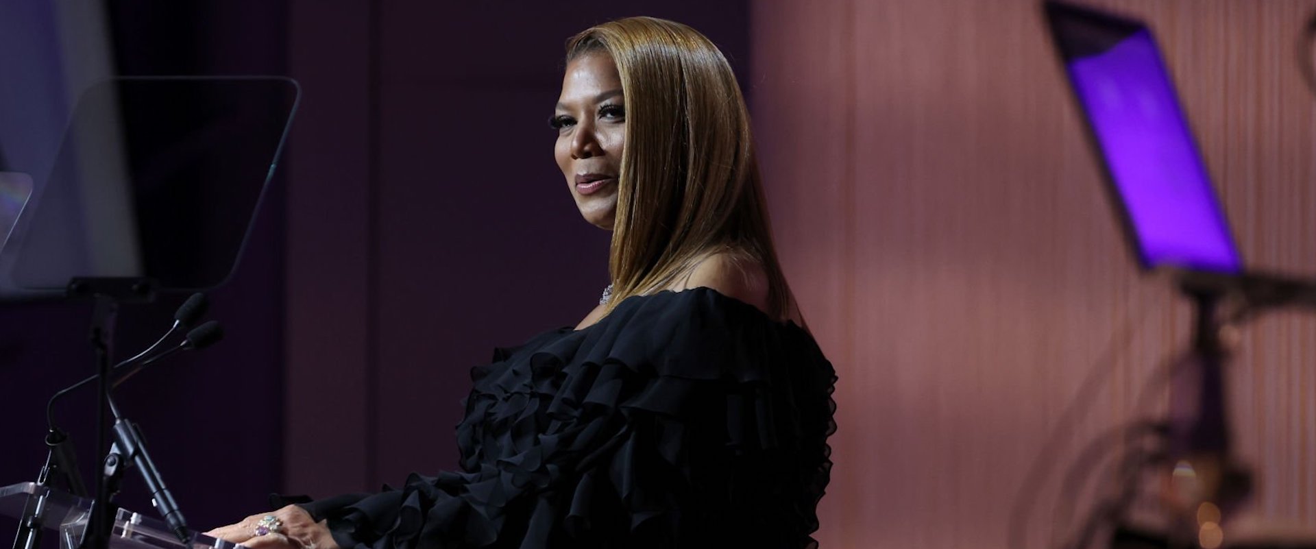  Queen Latifah speaks on stage at Variety's 2022 Power Of Women: New York Event Presented By Lifetime at The Glasshouse on May 05, 2022 in New York City. (Photo by Cindy Ord/Getty Images for Variety)