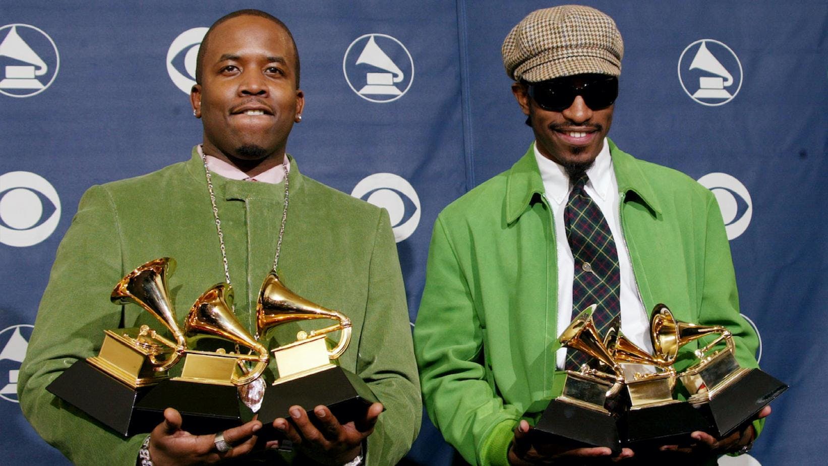 OutKast winning their Grammys