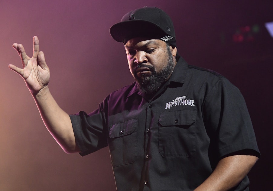 Ice Cube: "Eminem is one of the best rappers that's ever blessed the mic"