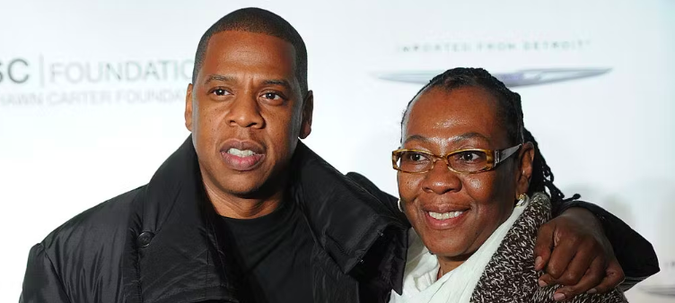 JayZ And His Mother Gloria Carter Celebrate The 20th Anniversary Of