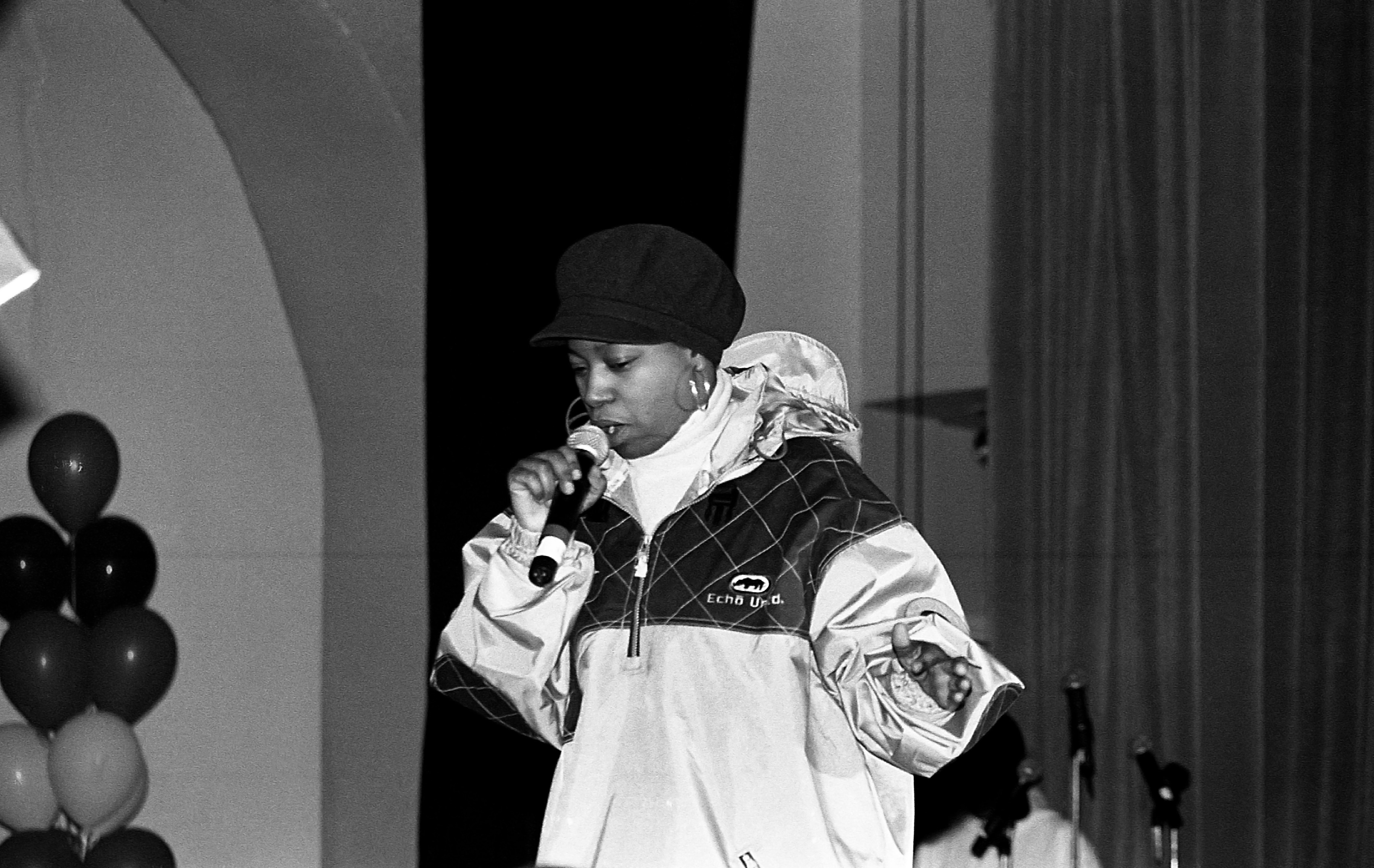 Rapper Bahamadia performs at the Hyatt Hotel in Chicago, Illinois in January 1996. 