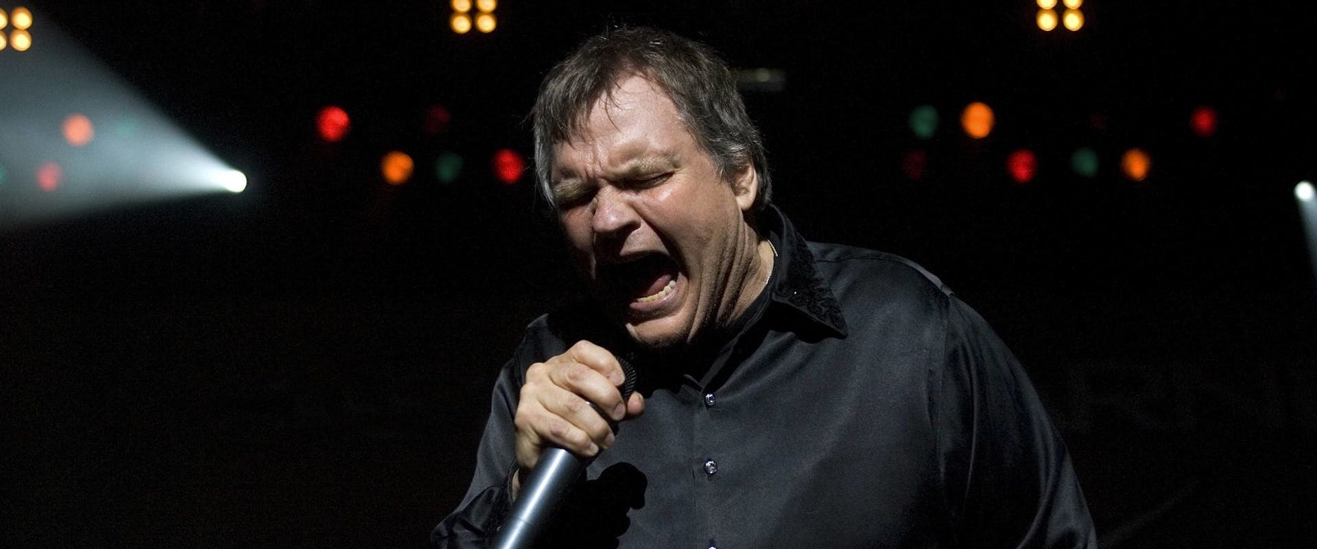 Photo of MEAT LOAF, Meat Loaf performing on stage 