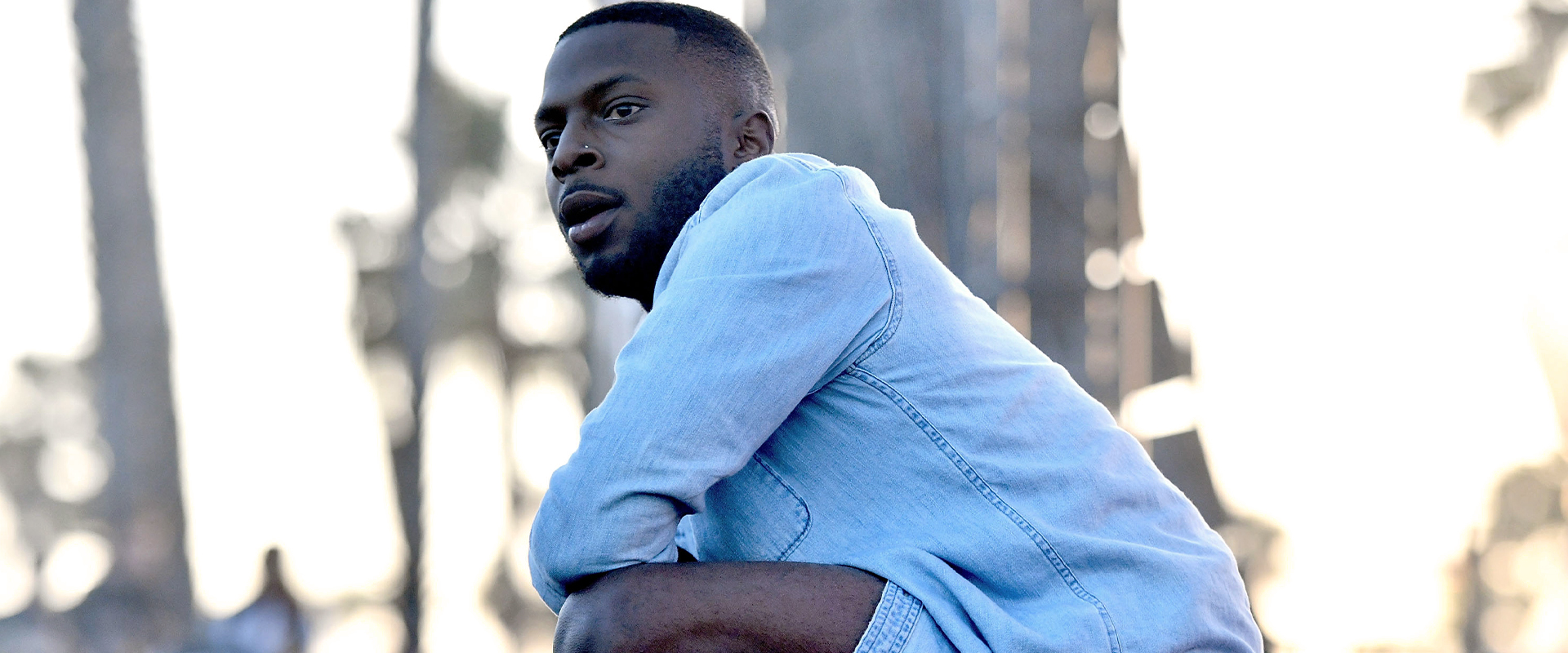 Isaiah Rashad performs onstage during the Smokers Club Festival at The Queen Mary on April 29, 2018