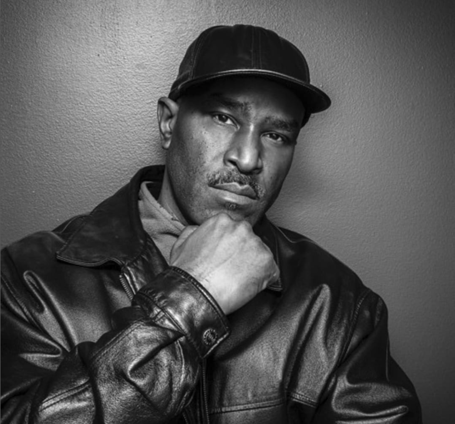 A portrait of Hip-Hop producer Easy Mo Bee