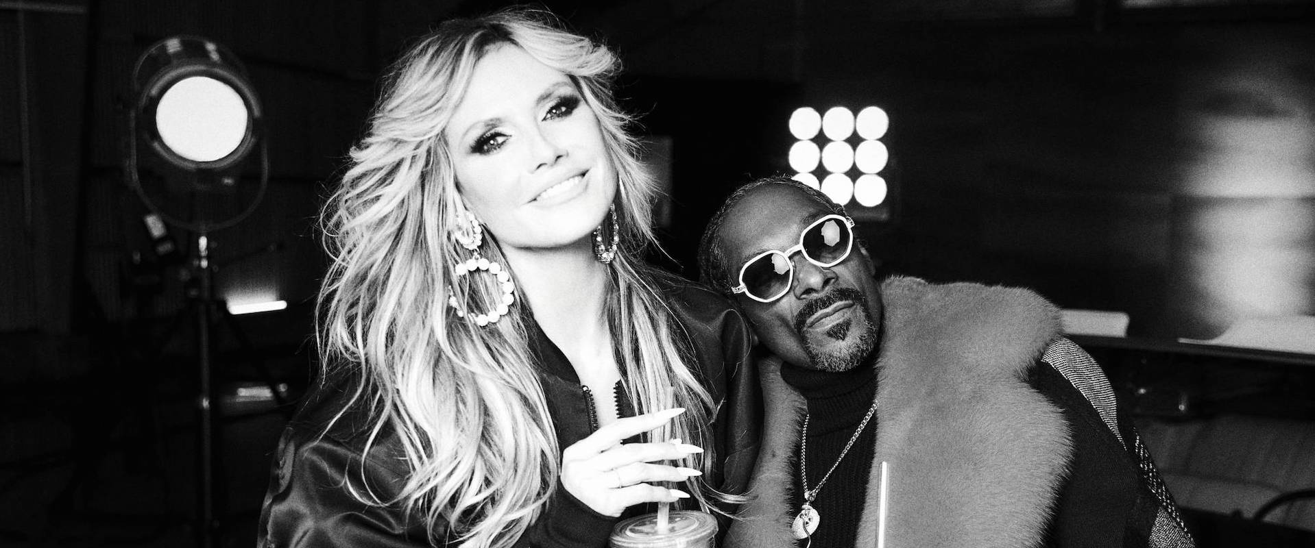 HEIDI KLUM (L) and SNOOP DOGG (R) (2022) CHAI TEA WITH HEIDI