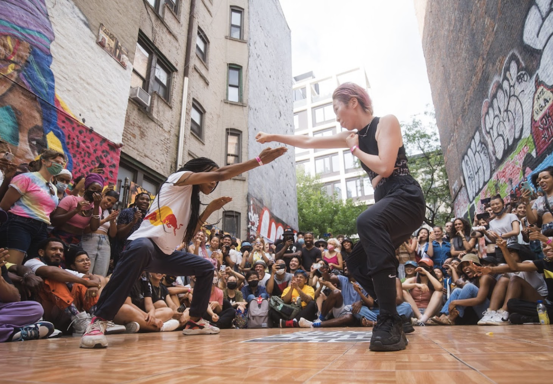 Ladies of Hip-Hop breakers
