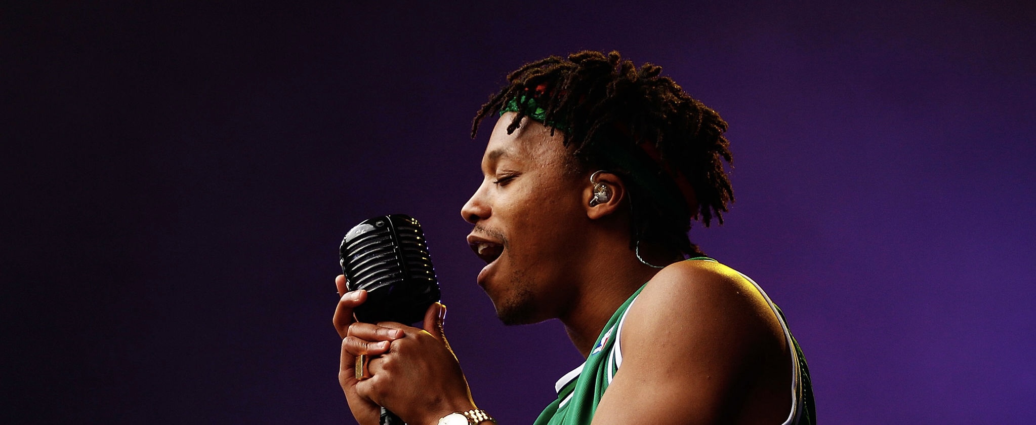 Lupe Fiasco Performs 