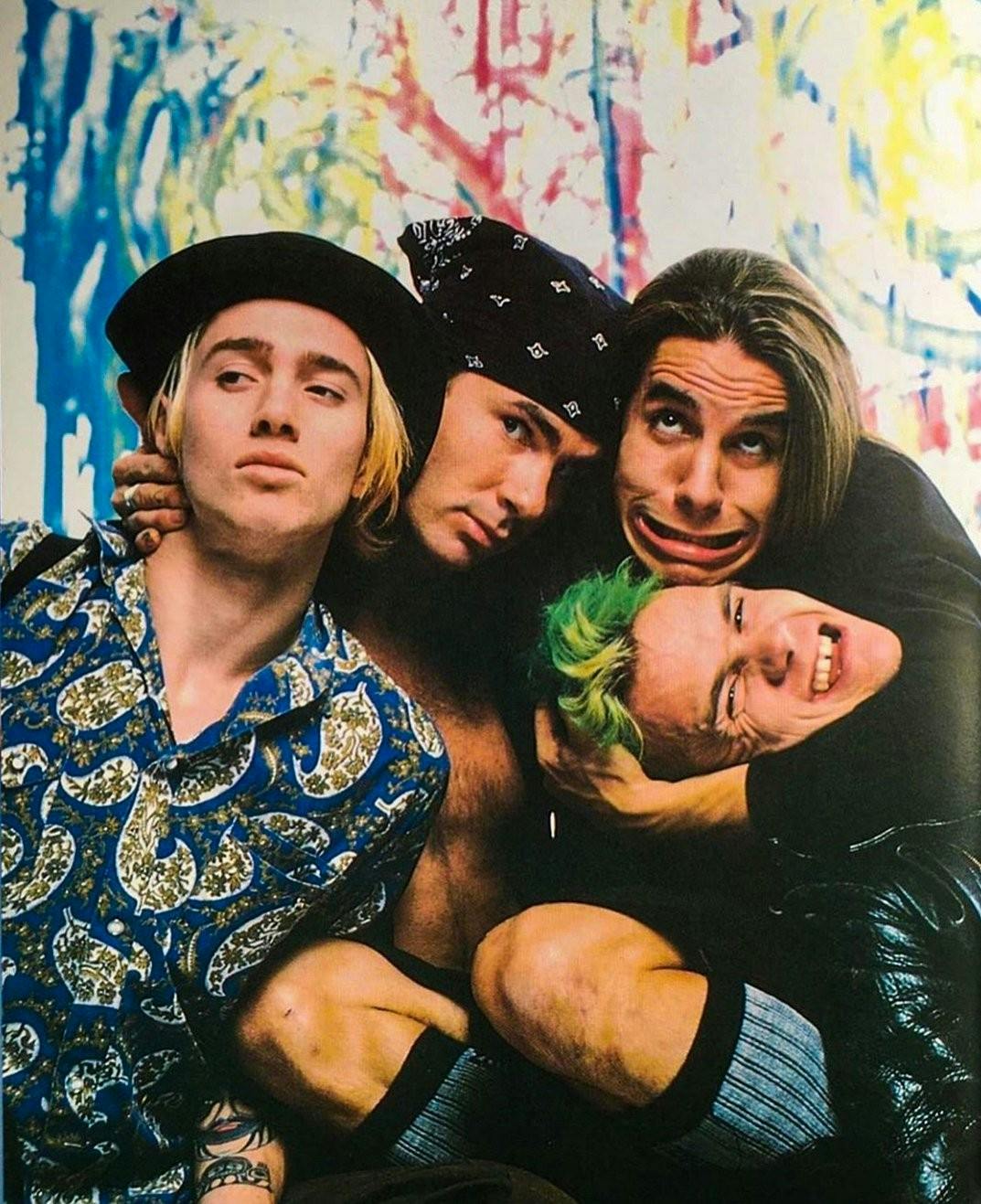 RED HOT CHILI PEPPERS, circa 1989