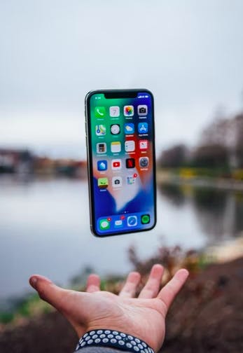 Con la tecnologia reacondicionada puedes el dispositivo que quieras, con un precio asequible, hasta 12 meses de garantia y a la vez cuidas el medio ambiente.