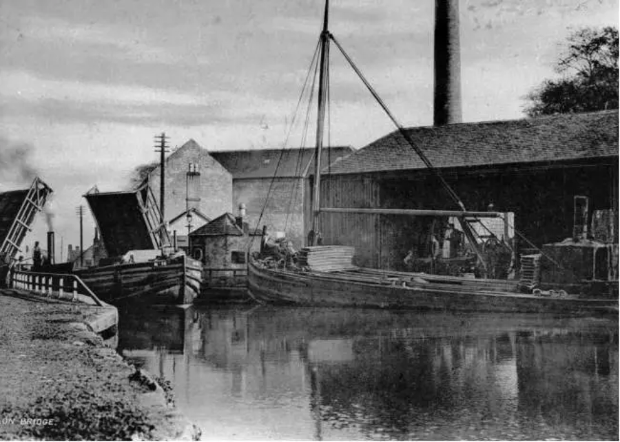 Rosebank Distillery and The Great Canal rosebank