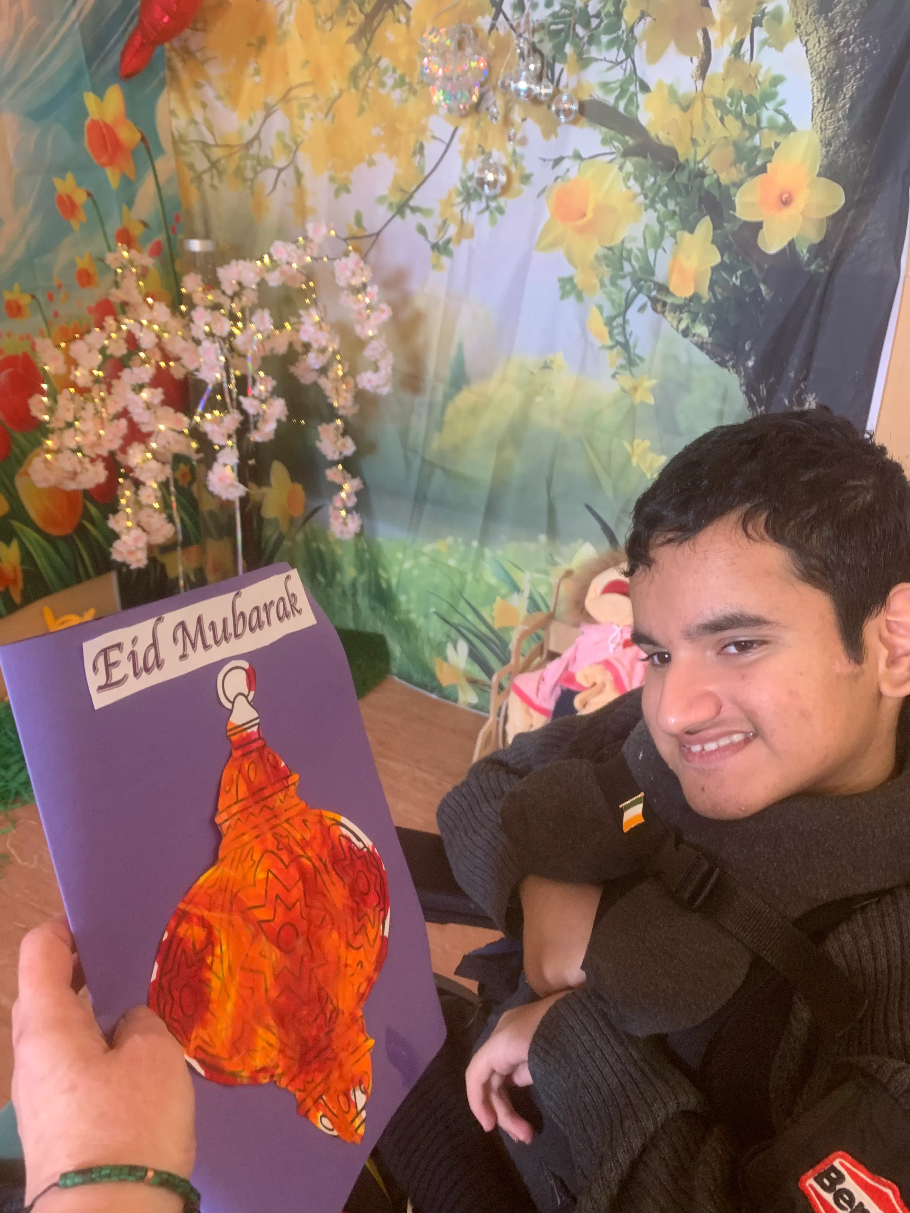 Springtime in Willows class
From muddy hands to musical moments, The Willows has been buzzing with springtime fun! Our students explored painting, planting, cooking, birthdays and Easter stories through joyful sensory adventures.
A season of growth, giggles and a little bit of magic