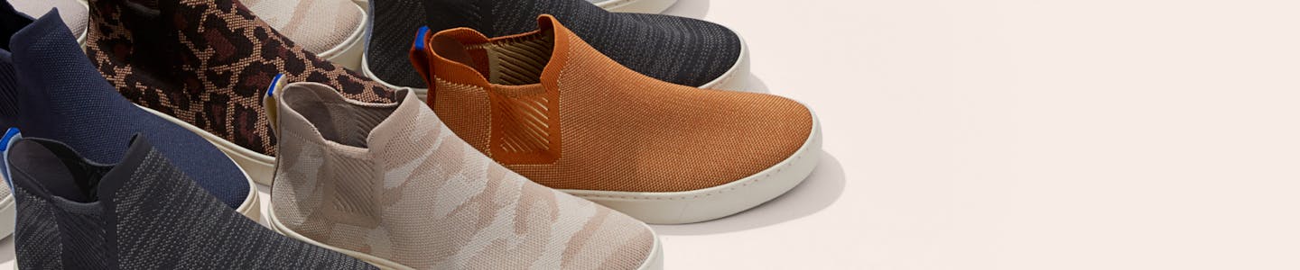 The Chelsea in Graphite Melange, Nightfall, Wildcat, Sand Camo, and Fawn.