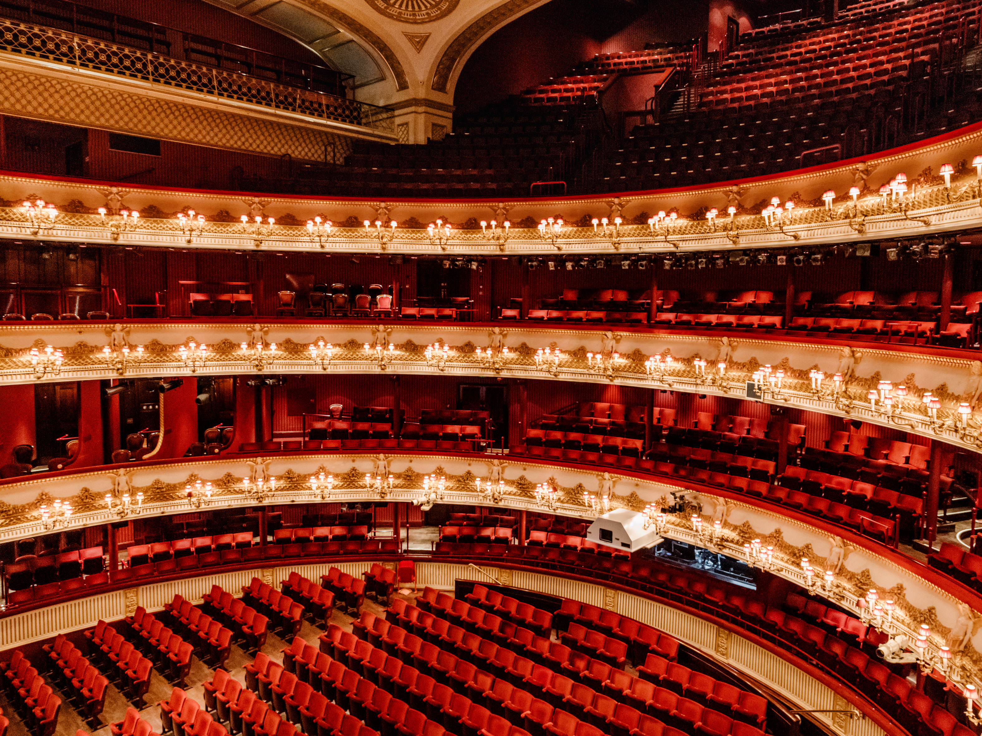 A view looking down at the auditorium of the Royal Opera House from the slips ©2024 Lara Cappelli