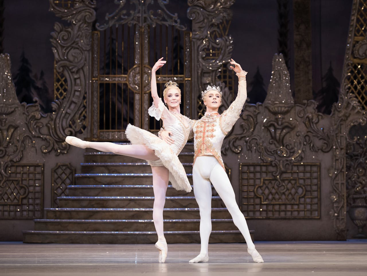 Steven McRae as The Prince and Sarah Lamb as The Sugar Plum Fairy in The Nutcracker, The Royal Ballet © 2017 ROH. Photographed by Karolina Kuras