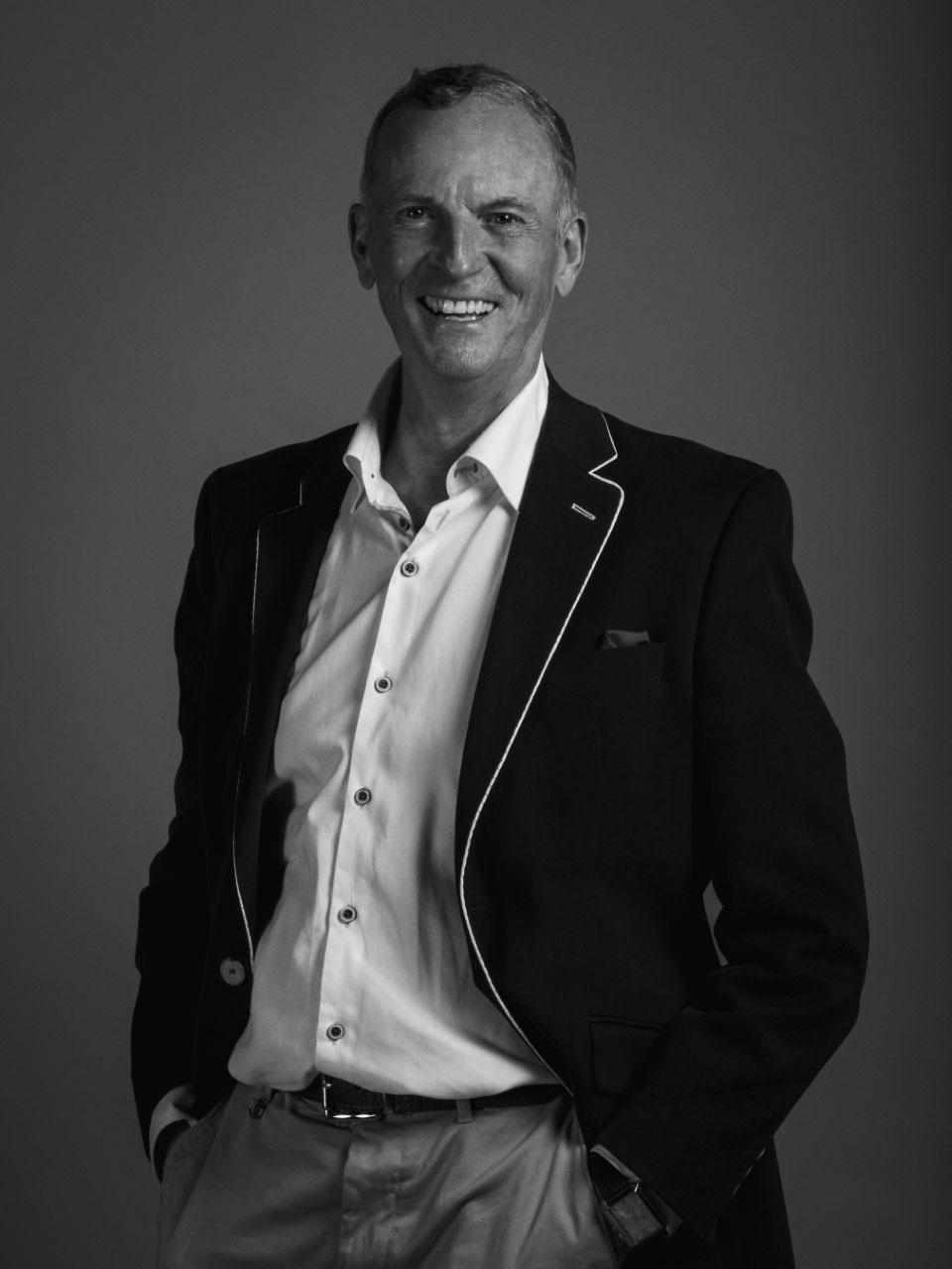 Black and white headshot of dancer Christopher Carr.