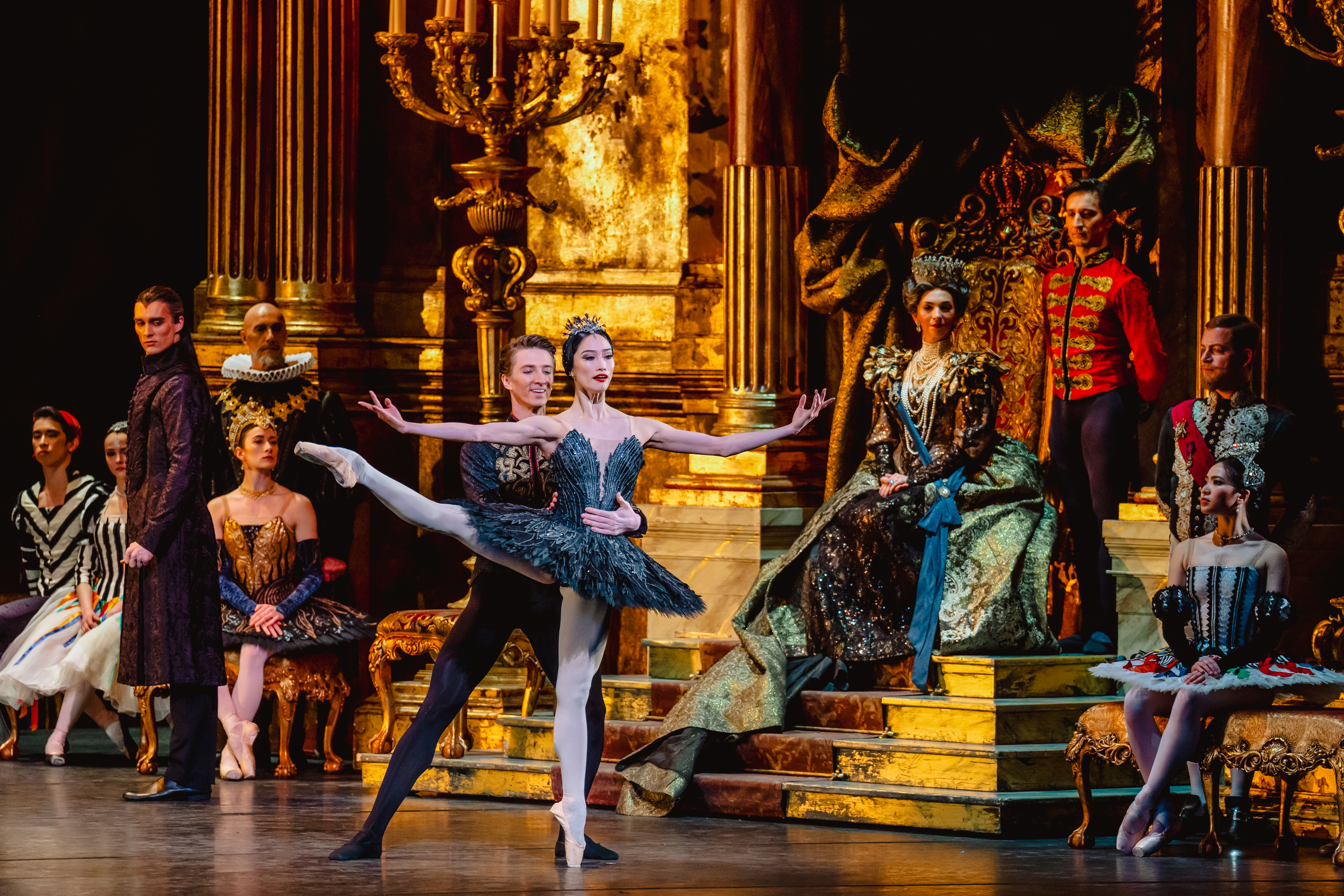 Vadim Muntagirov as Prince Siegfried and Fumi Kaneko as Odile in Swan Lake ©2024 ROH. Photographed by Andrej Uspenski (3 of 11)