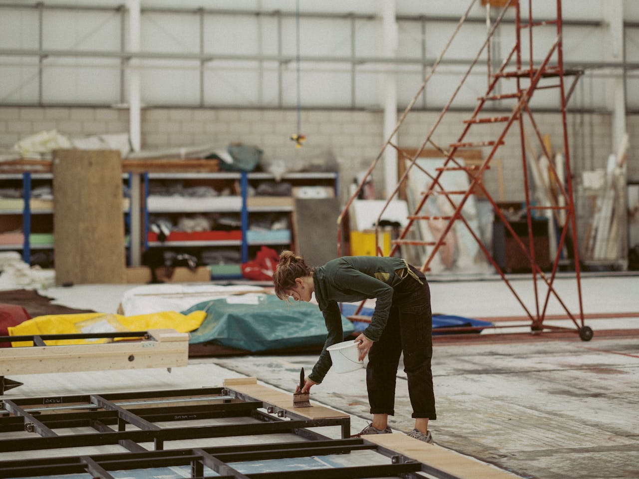 Royal Opera House warehouse in Thurrock ©John Snelling / ROH 2012