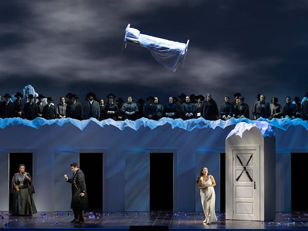 In Cinemas: La sonnambula