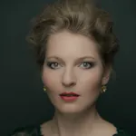 Annika Schlicht