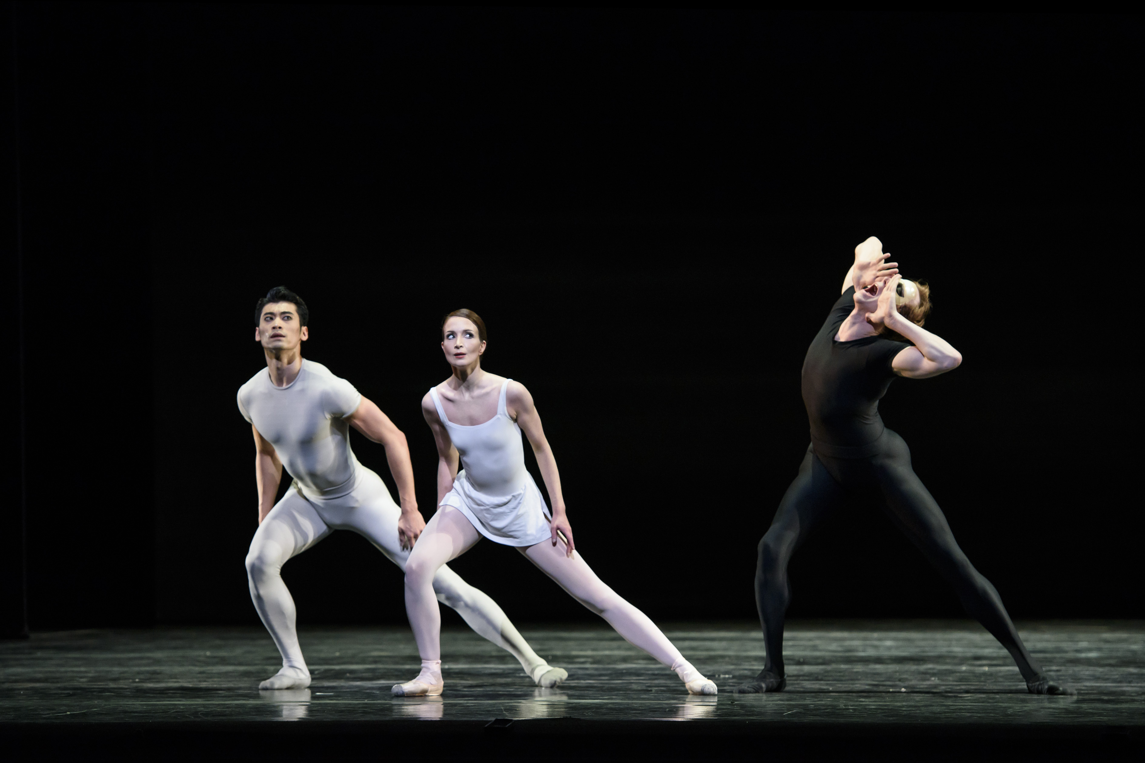 Ryoichi Hirano, Lauren Cuthbertson and Edward Watson in Song of the Earth ©2015 ROH. Photographed by Bill Cooper (3 of 3)