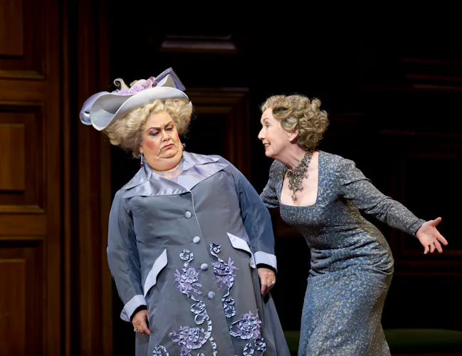 Dawn French as The Duchesse De Crakentorp in La fille du régiment, The Royal Opera ©ROH/Bill Cooper, 2010 (1 of 3)